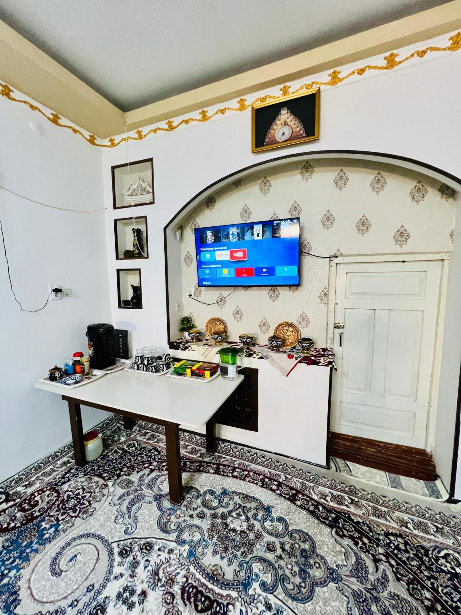 Gold Khiva Bed & Breakfast Ngoại thất bức ảnh